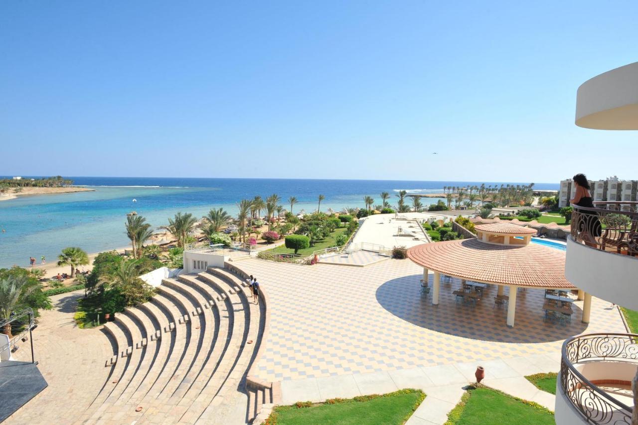 Royal Brayka Beach Resort Abu Dabbab Bagian luar foto