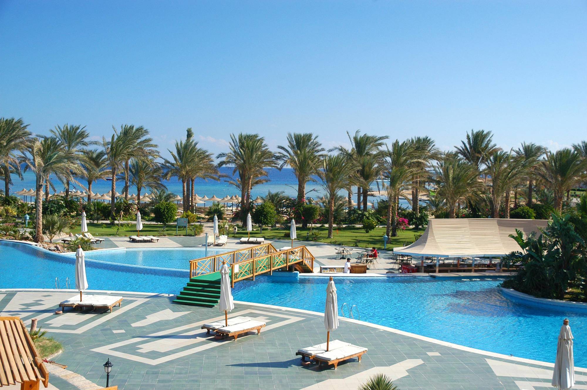 Royal Brayka Beach Resort Abu Dabbab Bagian luar foto